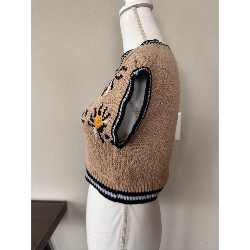 Anthropologie Beige Bee Intarsia Short-Sleeve Crew Sweater - Picture 6 of 9
